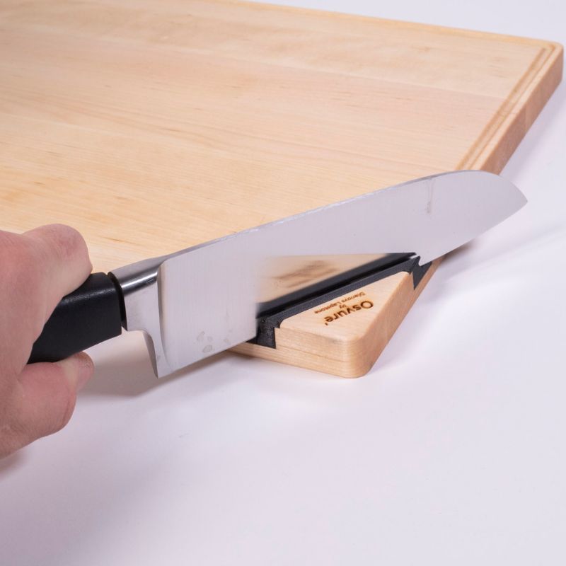 inbyggd knivslip i skärbräda